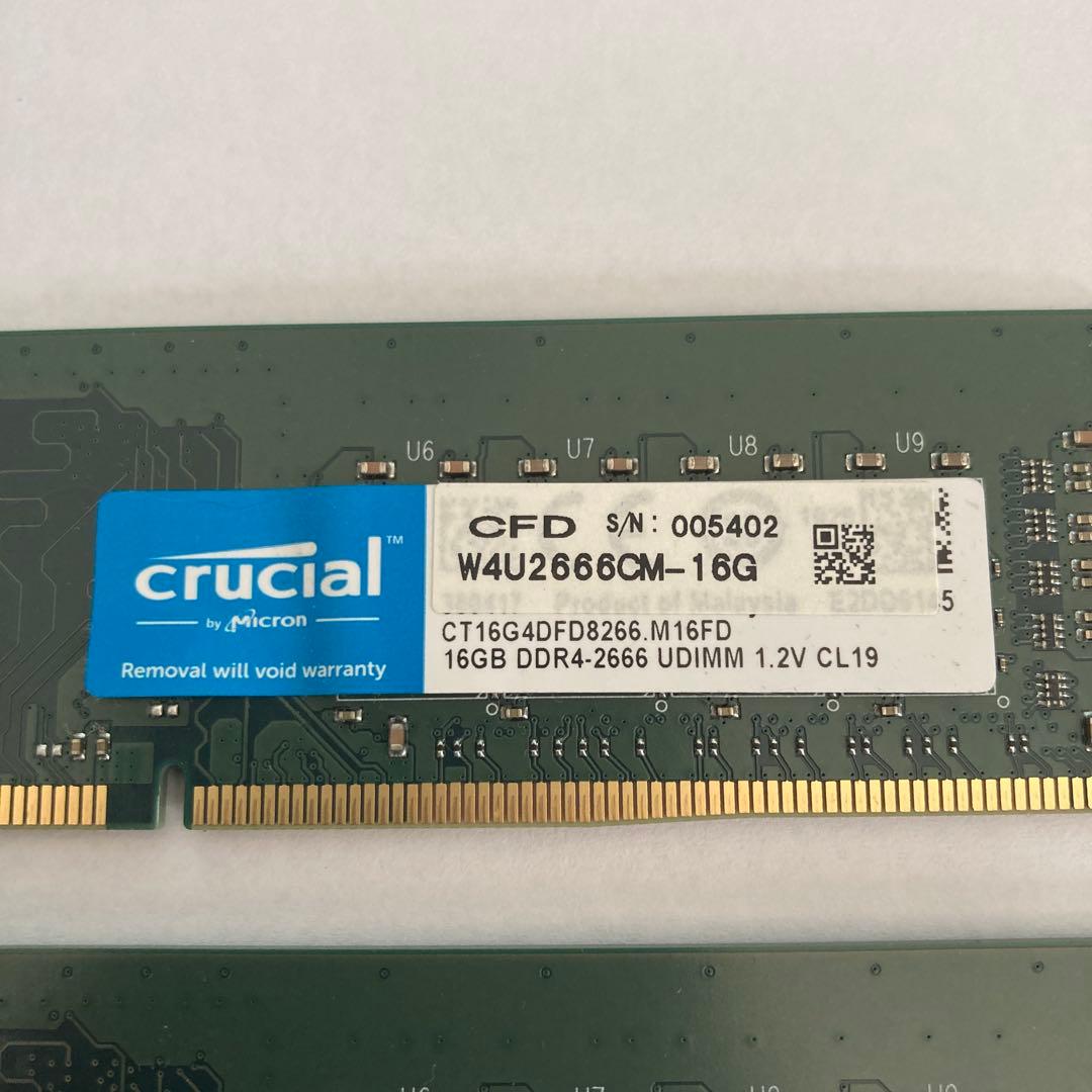 Crucial 16GB×2 DDR4メモリ　合計32GB