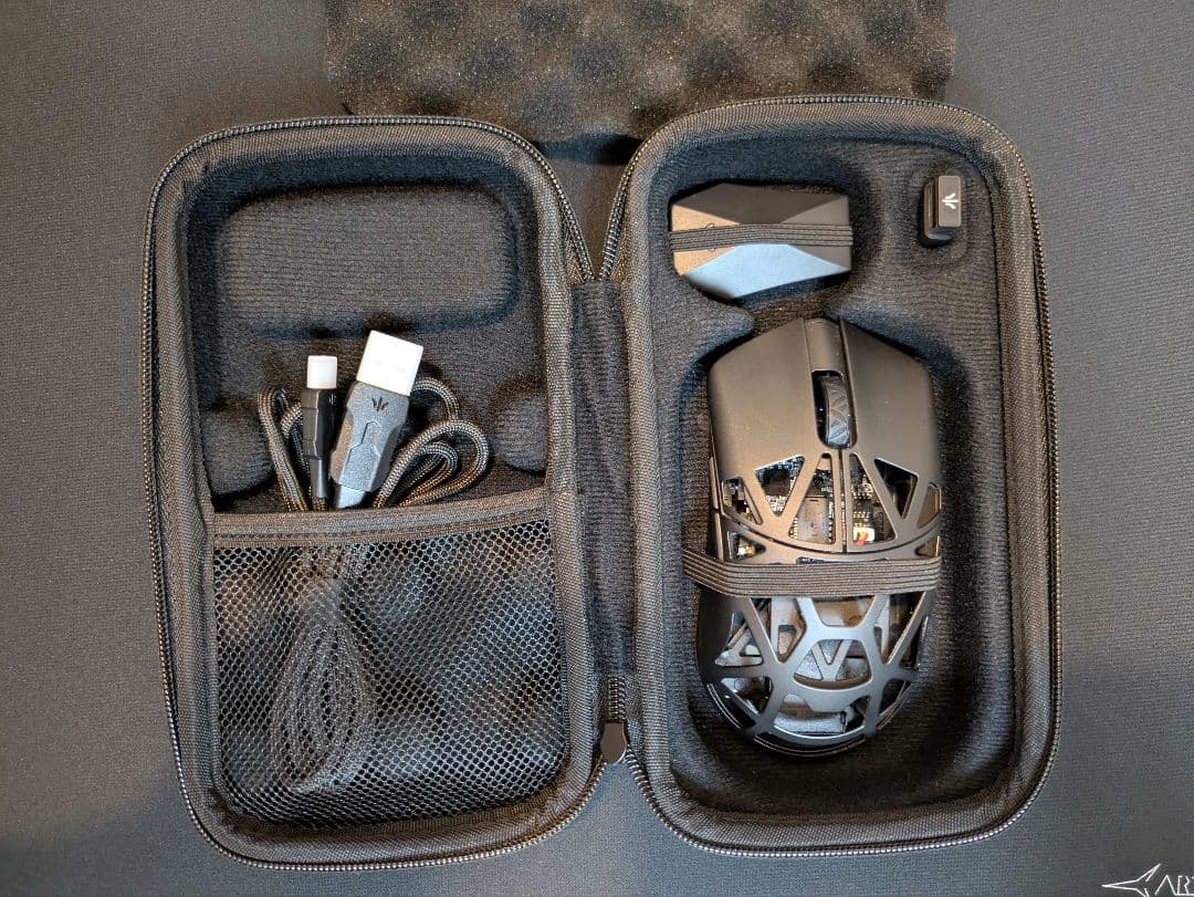 WLMOUSE Beast X MAX サイド穴なし