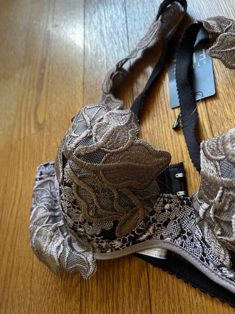 STUDIO FIVE ブラ&ショーツ B70 スタディオファイブ