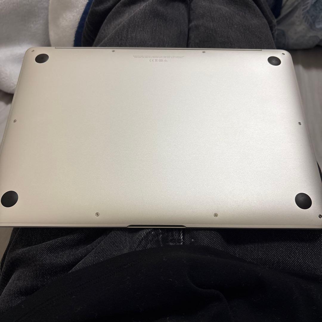 MacBook Air M1 13インチ 8GB/256GB シルバー