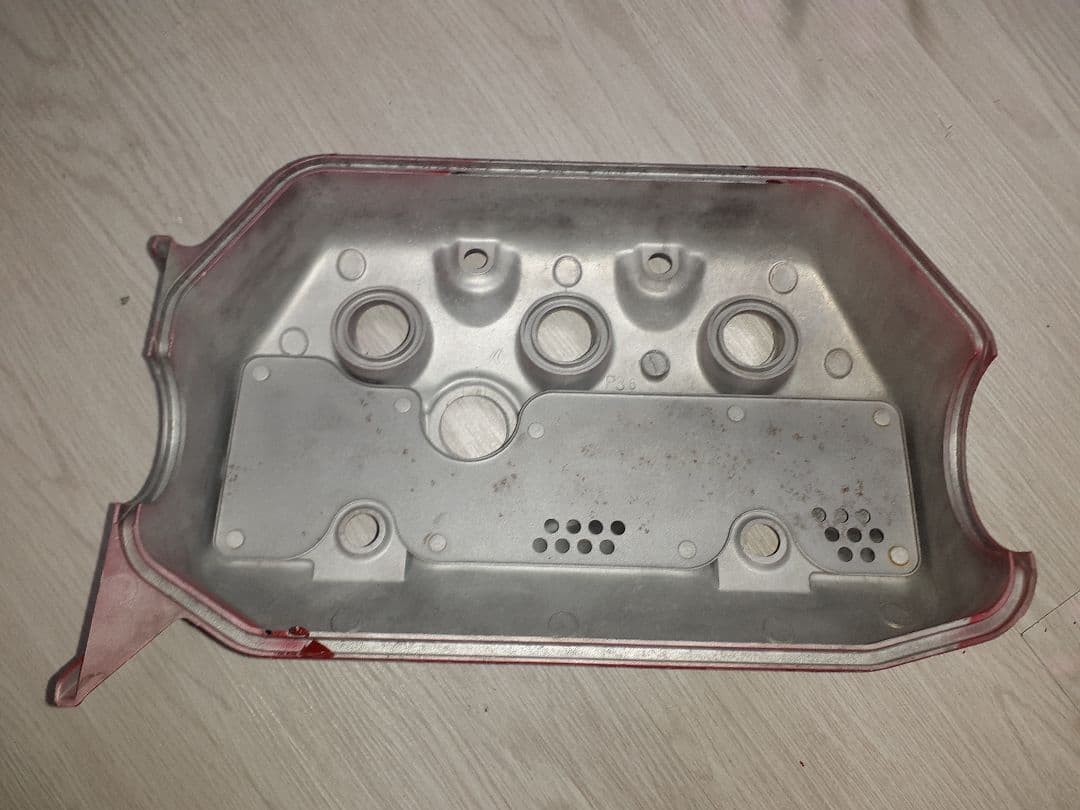 E07A ヘッドカバー ホンダ ビート 塗装後未使用