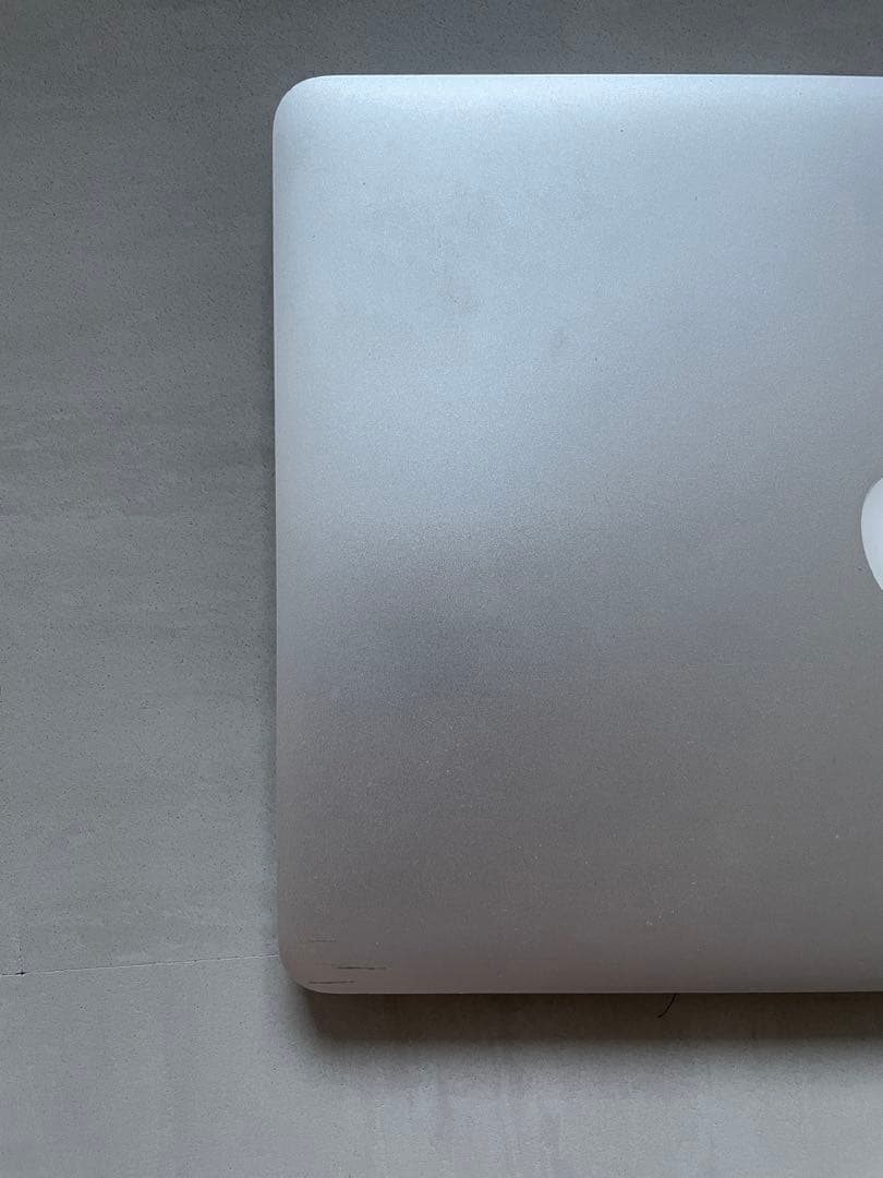 MacBook本体 Apple MacBook pro 2015 13inch