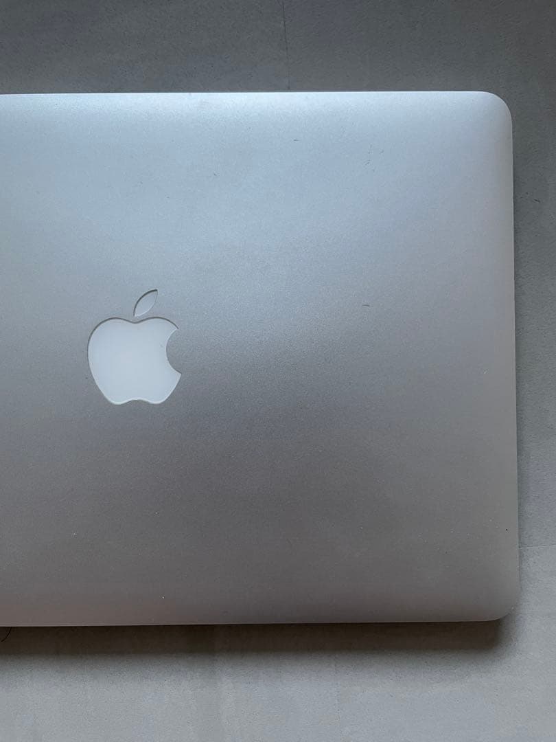 MacBook本体 Apple MacBook pro 2015 13inch