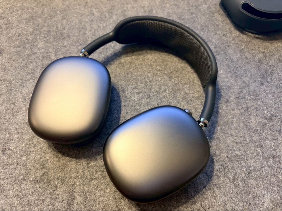 【おまけ付き】Apple AirPods Max スペースグレー 本体　第一世代