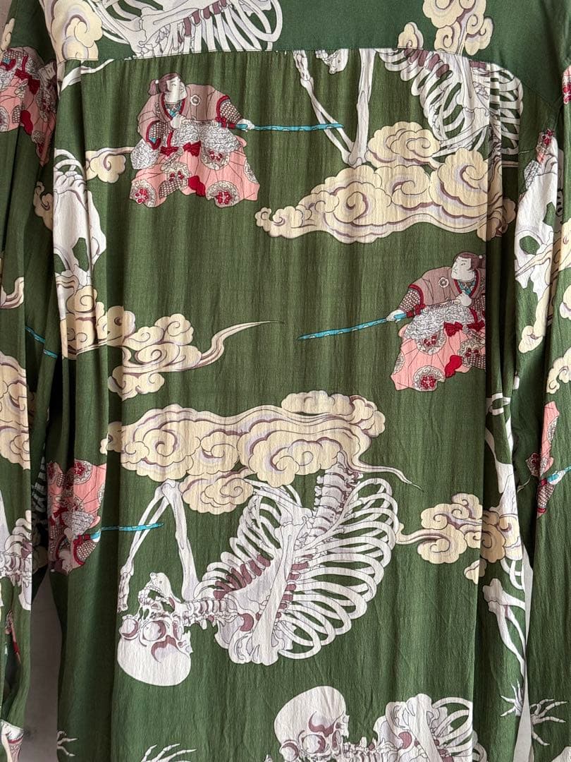 ドライボーンズ 長袖レーヨンアロハシャツ ガシャドクロ