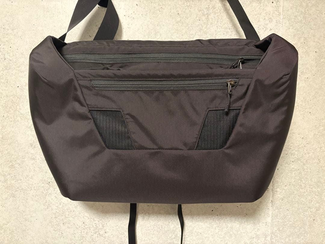 Arc'teryx fyx13 メッセンジャーバッグ