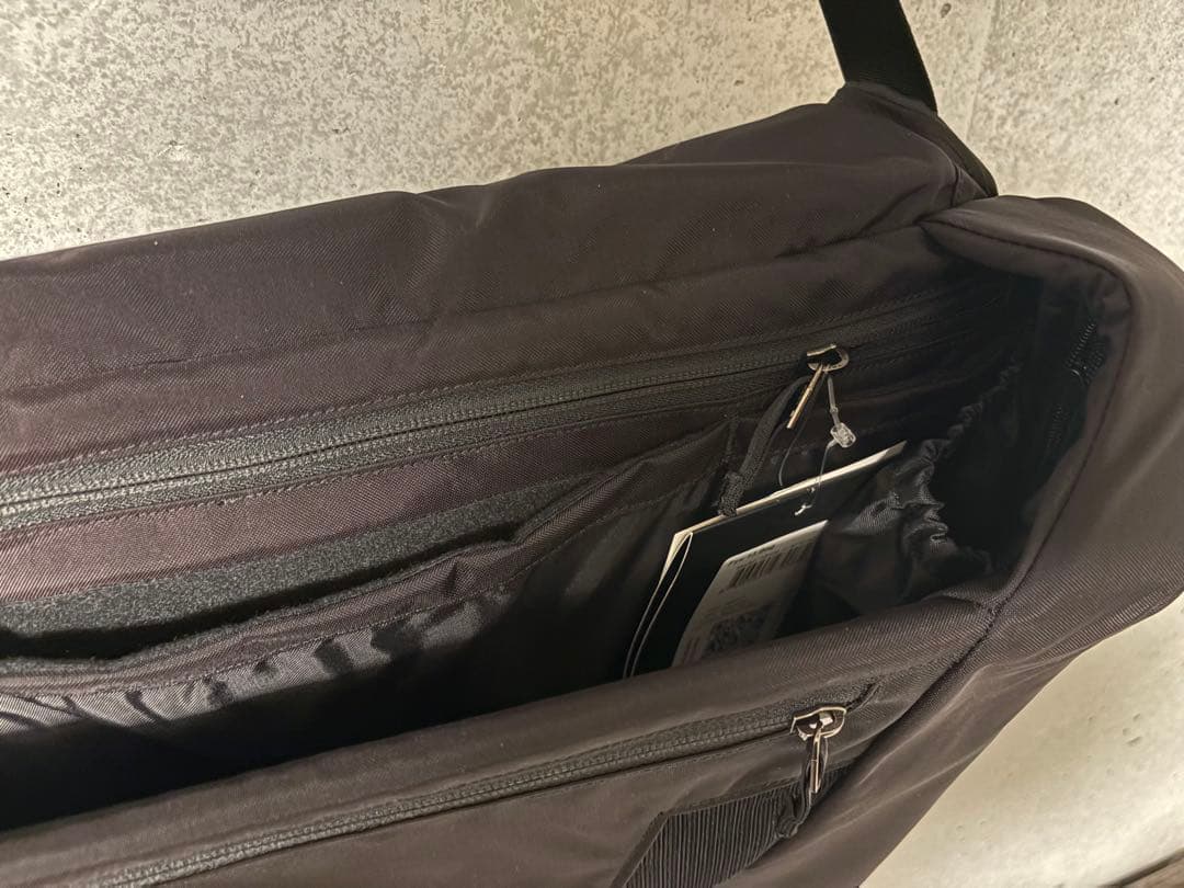 Arc'teryx fyx13 メッセンジャーバッグ