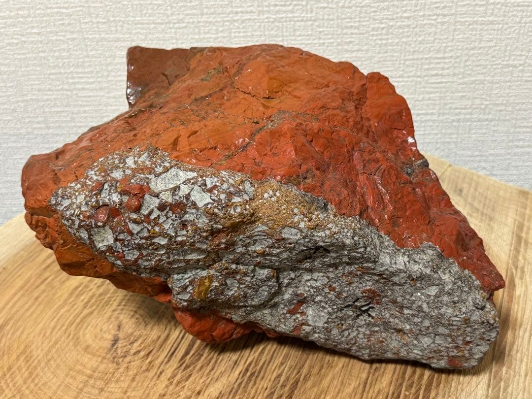 大型 佐渡 赤玉石 赤石 鑑賞石 水石 盆石 錦紅石 錦石天然石 黒色台座付き