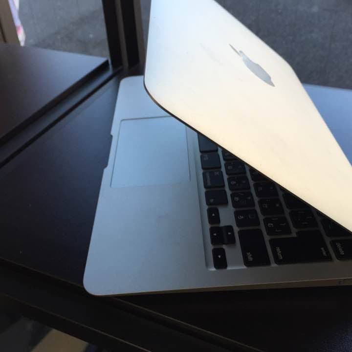 MacBook本体 Apple  MacBook Air   A1465