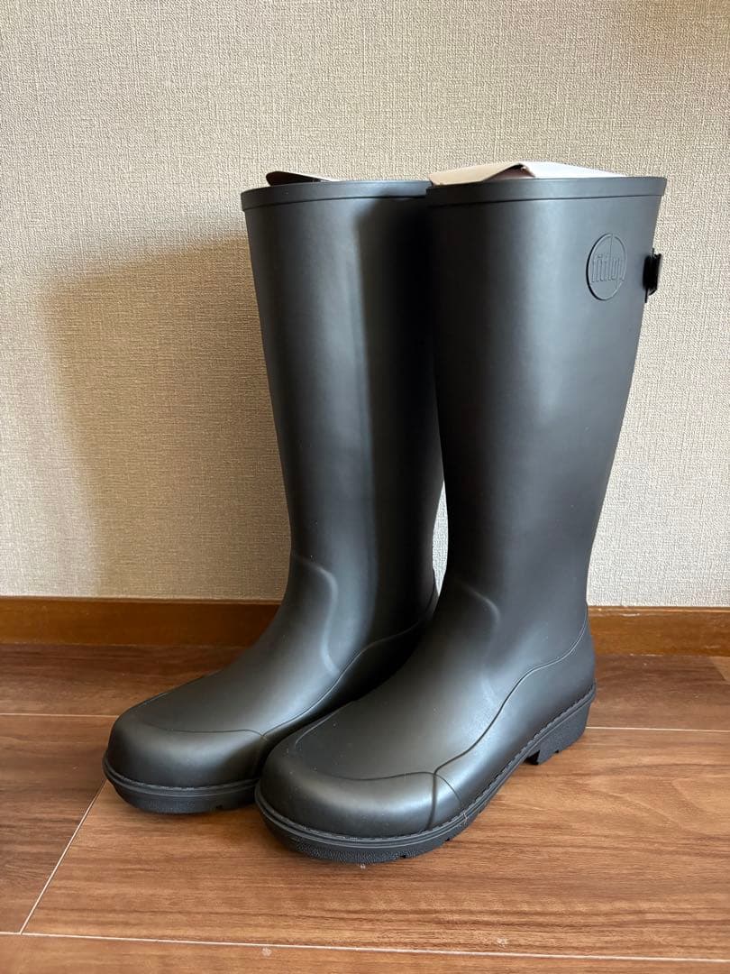 fitflop（フィットフロップ）ブーツ