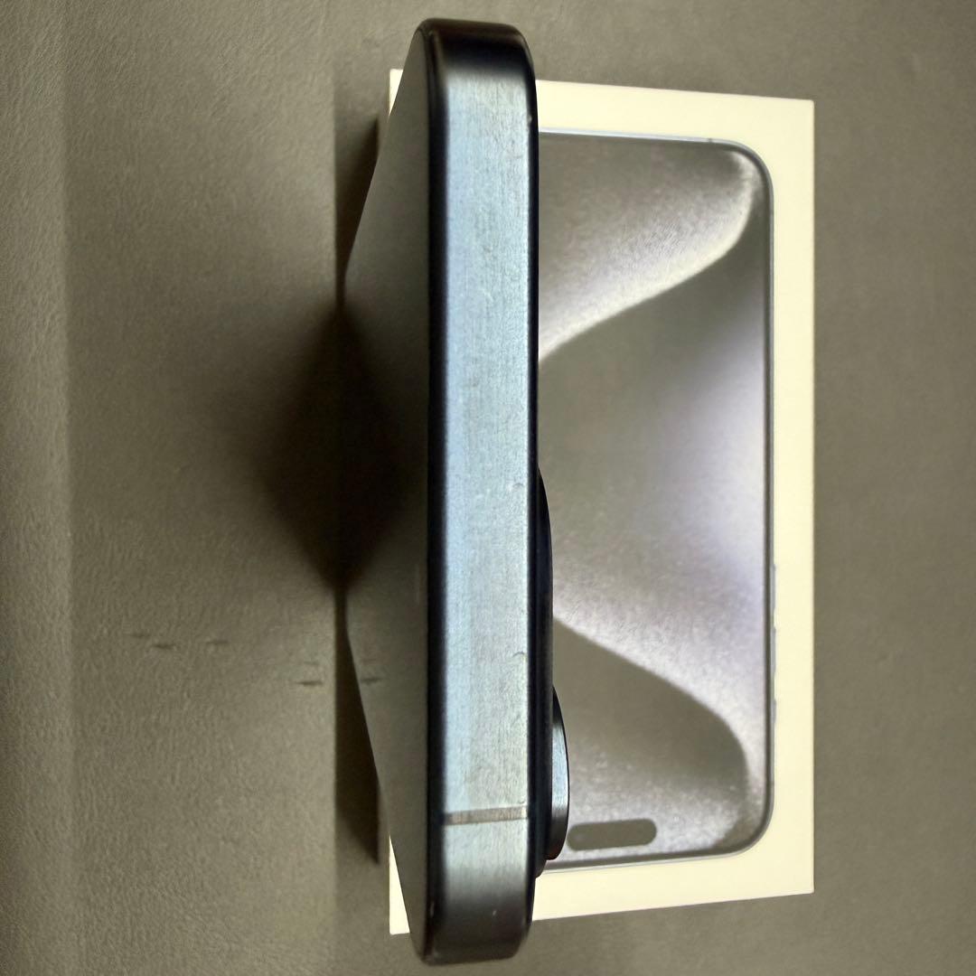 iPhone 15Pro Max【256GB、ブルーチタニウム】