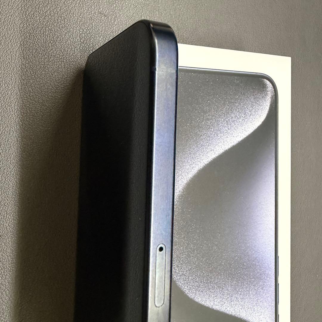 iPhone 15Pro Max【256GB、ブルーチタニウム】