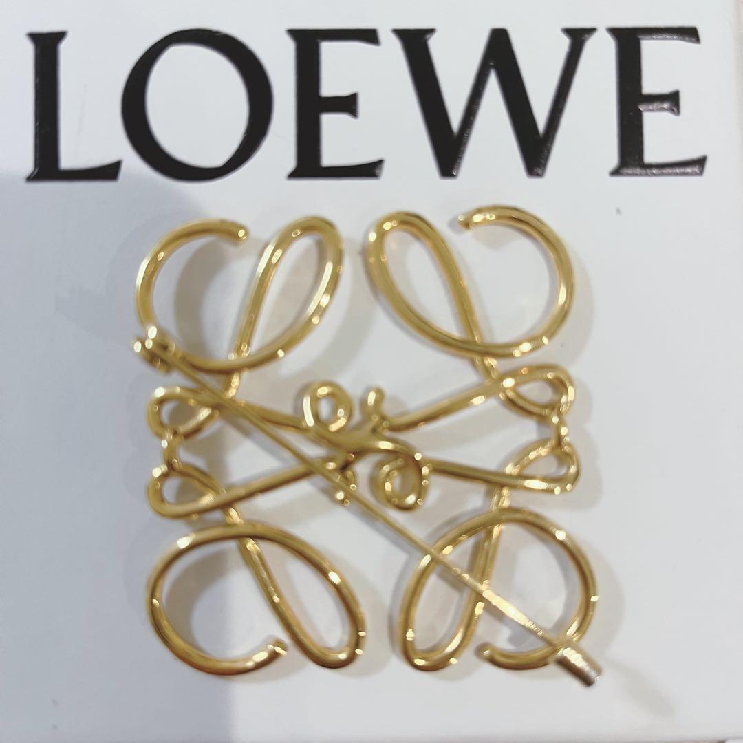 LOEWE ロエベ アナグラム ブローチ ゴールド 美品