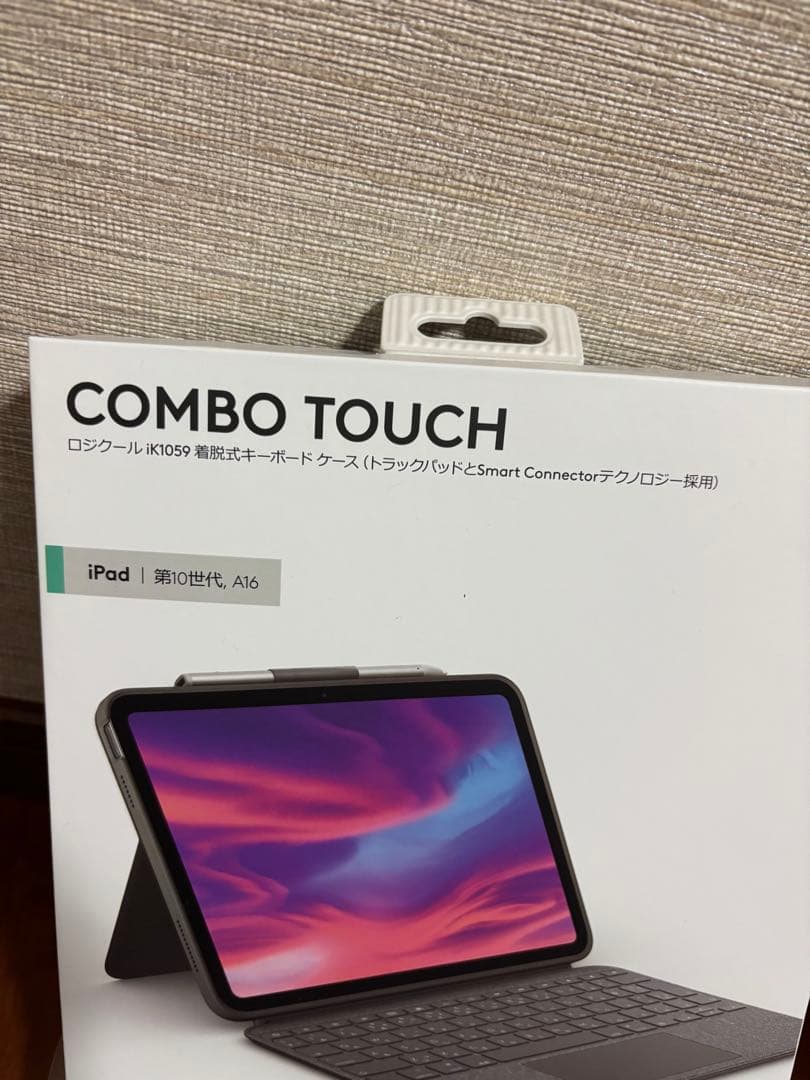 logicool Combo Touch iPad 第10世代用