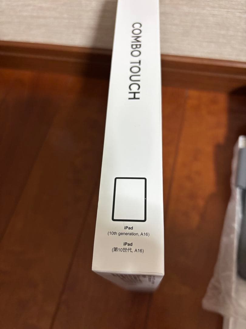 logicool Combo Touch iPad 第10世代用