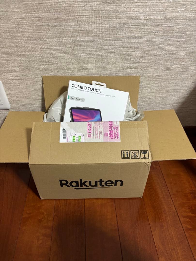 logicool Combo Touch iPad 第10世代用