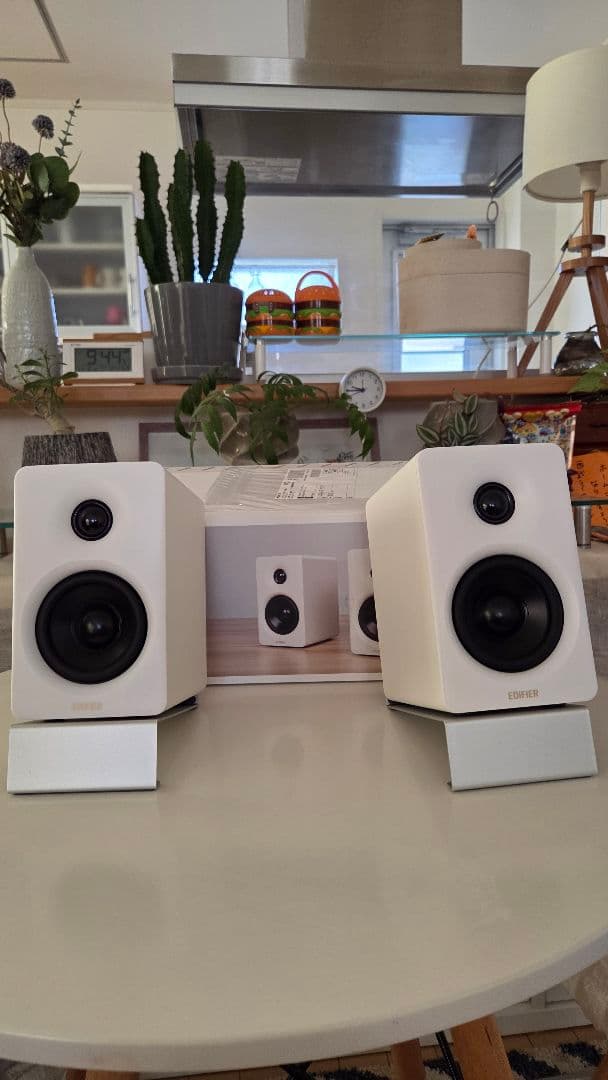 edifier m60人気のホワイト