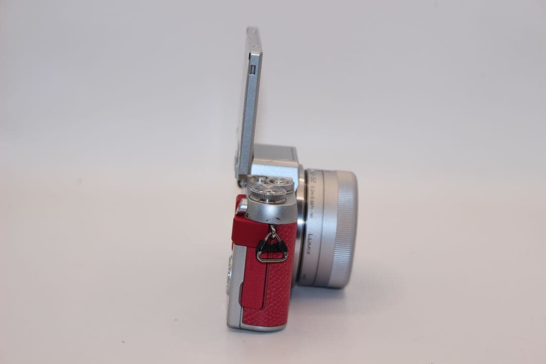 あいうえ様　★ショット数7554回★ LUMIX DMC-GF7 レンズキット