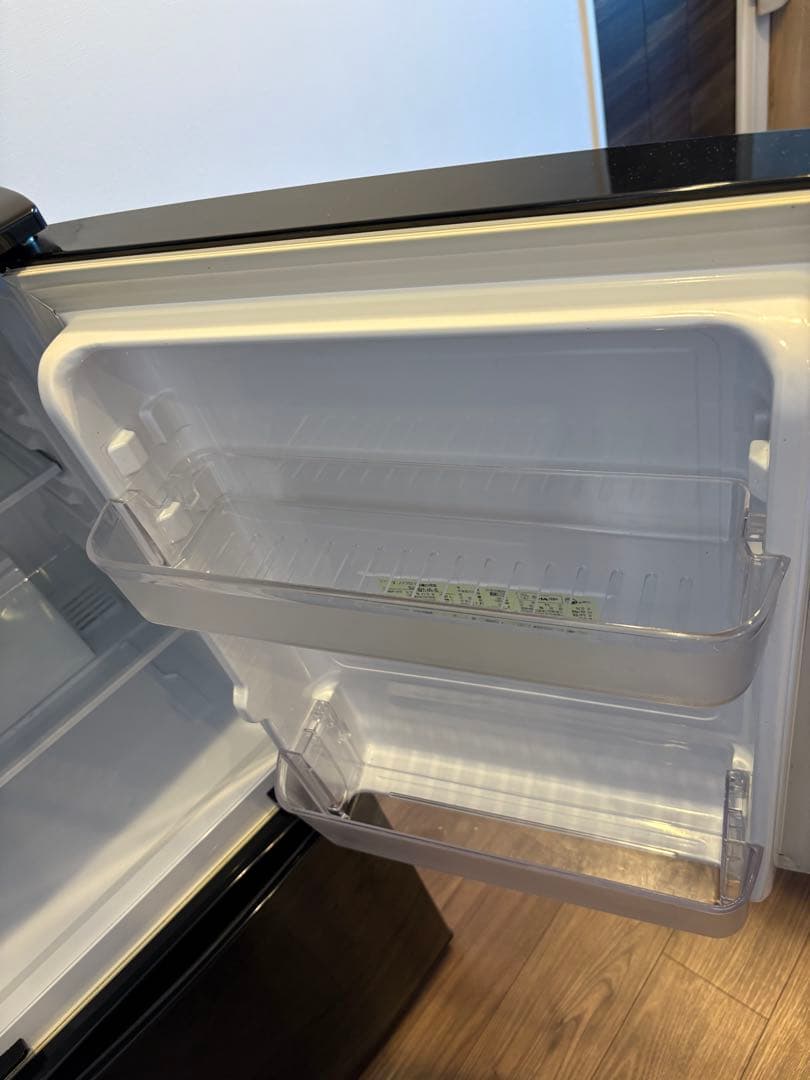 【たのメル便】SHARP製冷蔵庫SJ-D14A-B 137L 黒色 2ドア冷蔵庫