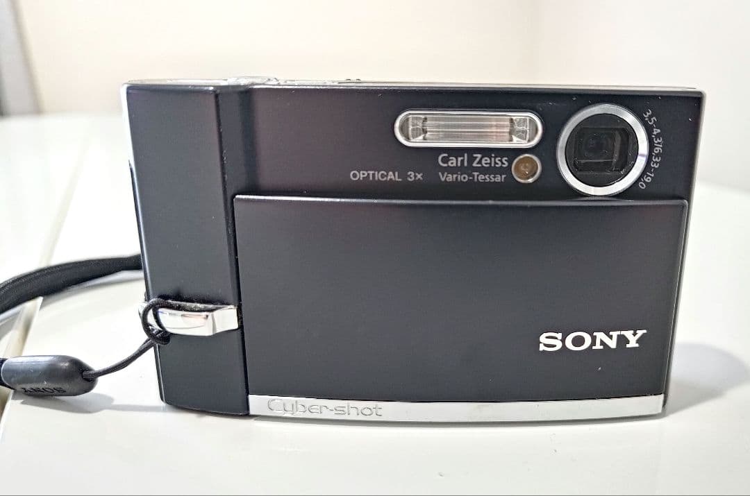 デジタルカメラ SONY Cyber-shot DSC-T30
