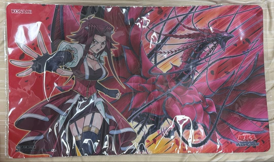 十六夜アキ　プレイマット