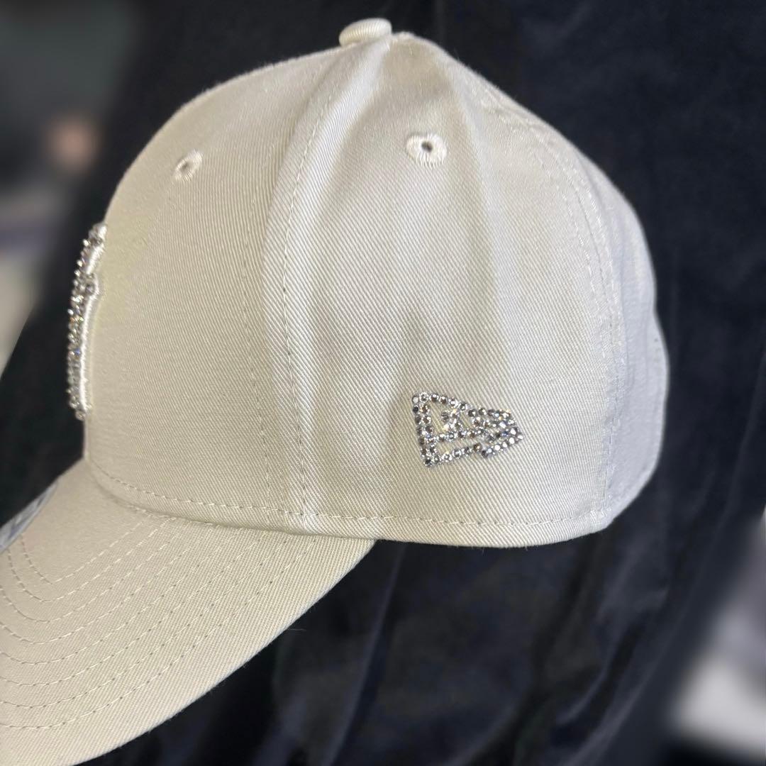 【プロフ必読☆monkey】ニューエラ9FORTYベージュスワロフスキー