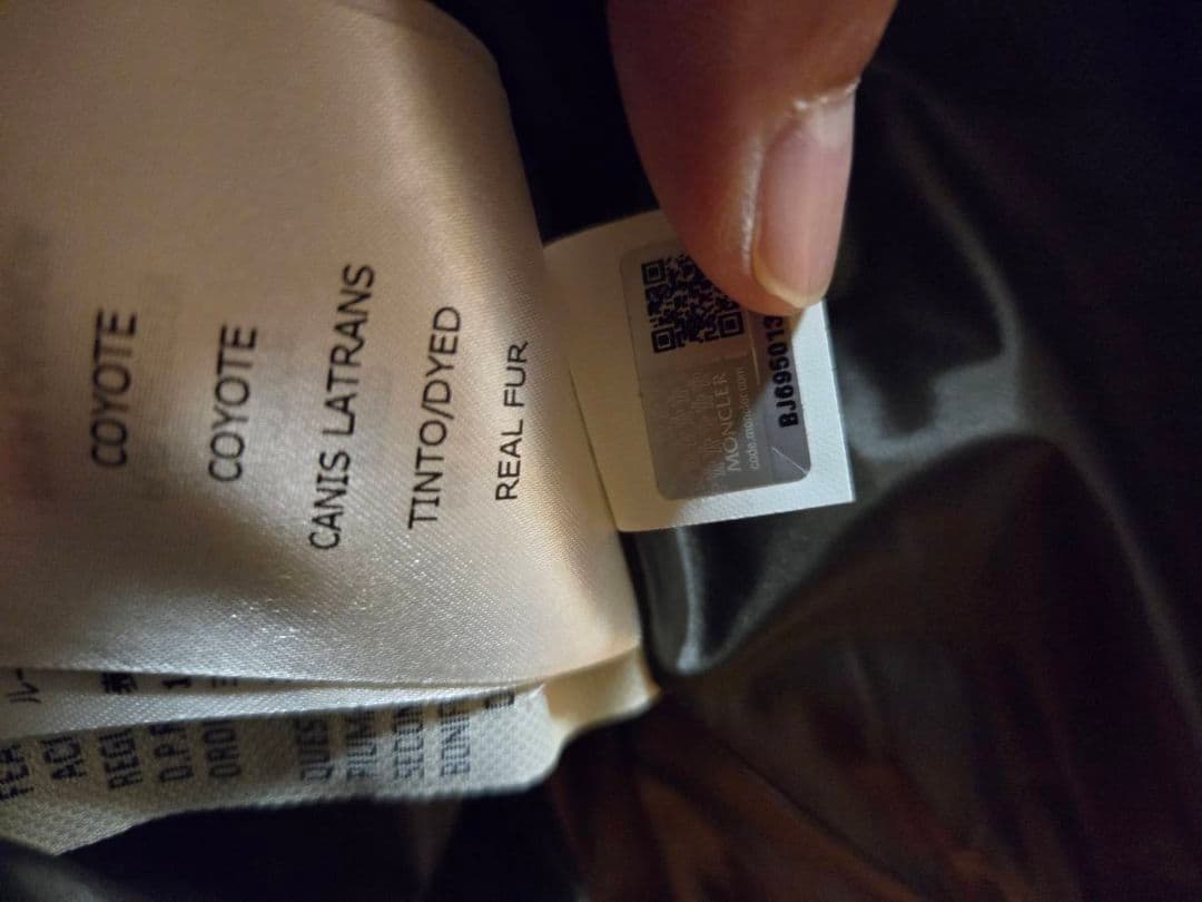 n*e様 オークション‼️ 30万美品希少ブラックファー　モンクレール　BESS