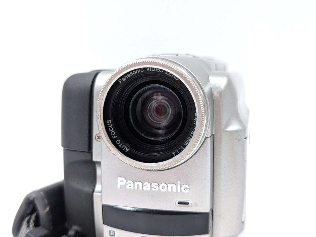 miniDVのダビングに！ Panasonic ビデオカメラ NV-DS5 02