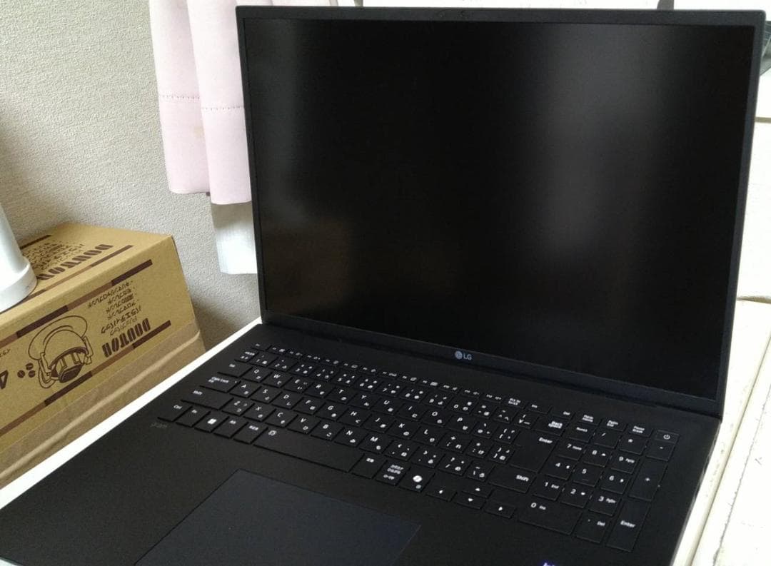 Windowsノート本体 LG gram 17 Intel Core Ultra 9 32GB 1TB
