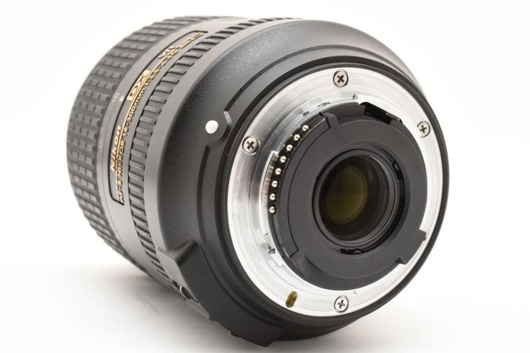 ニコ AF-S NIKKOR 18-300mm F3.5-6.3G ED VR