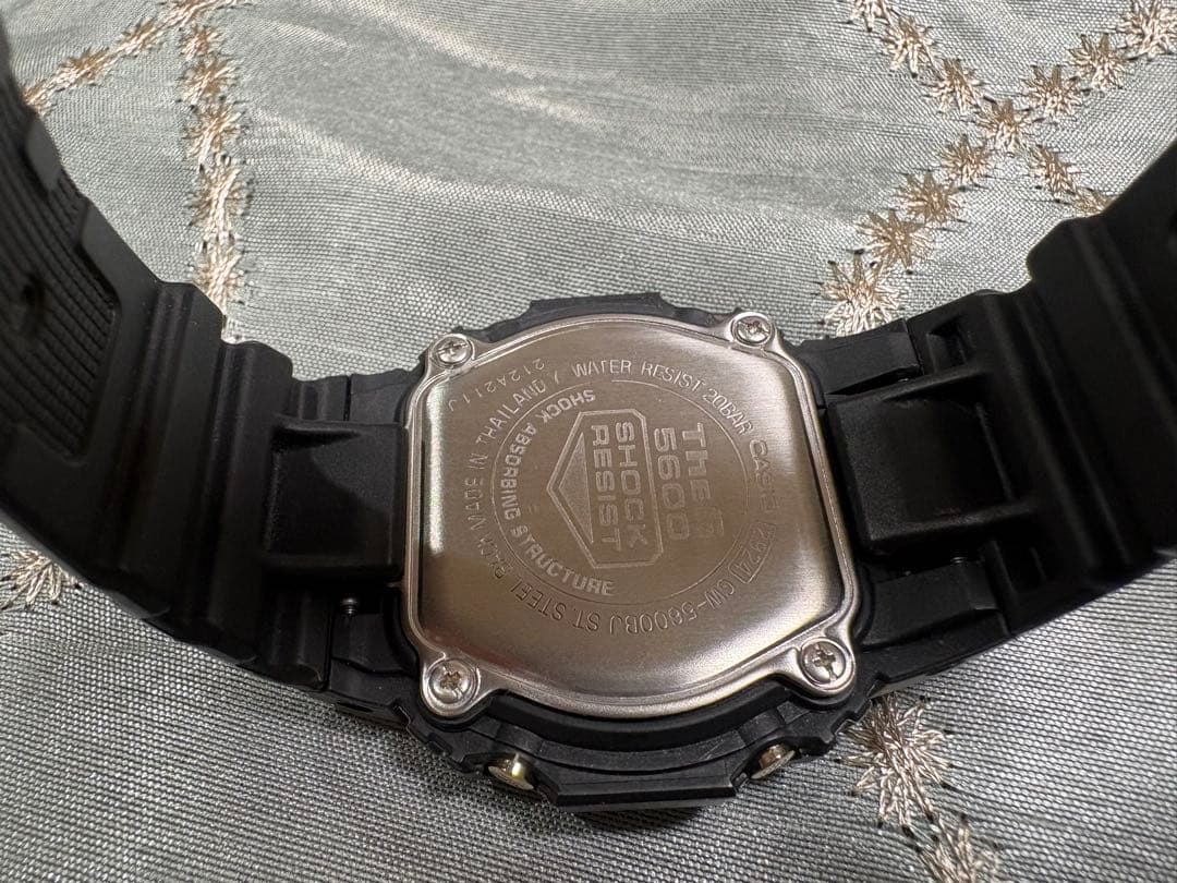 CASIO カシオ　Gショック　GW-5600BJブラック/ゴールド極上品