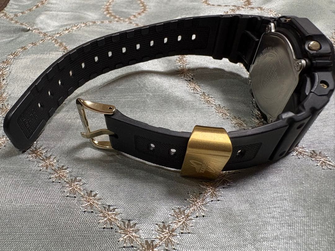 CASIO カシオ　Gショック　GW-5600BJブラック/ゴールド極上品