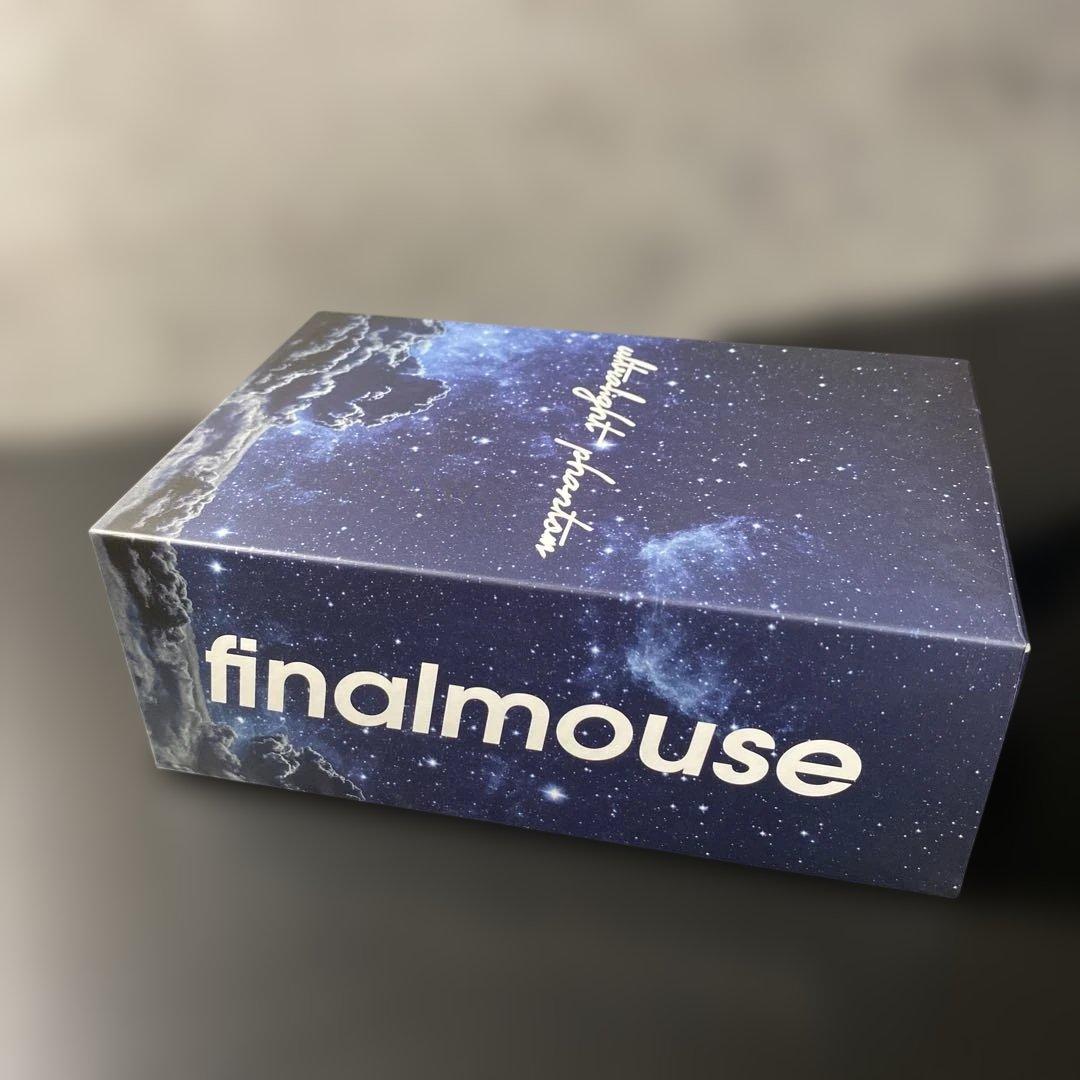 ゲーミングマウス　Finalmouse Ultralight Phantom