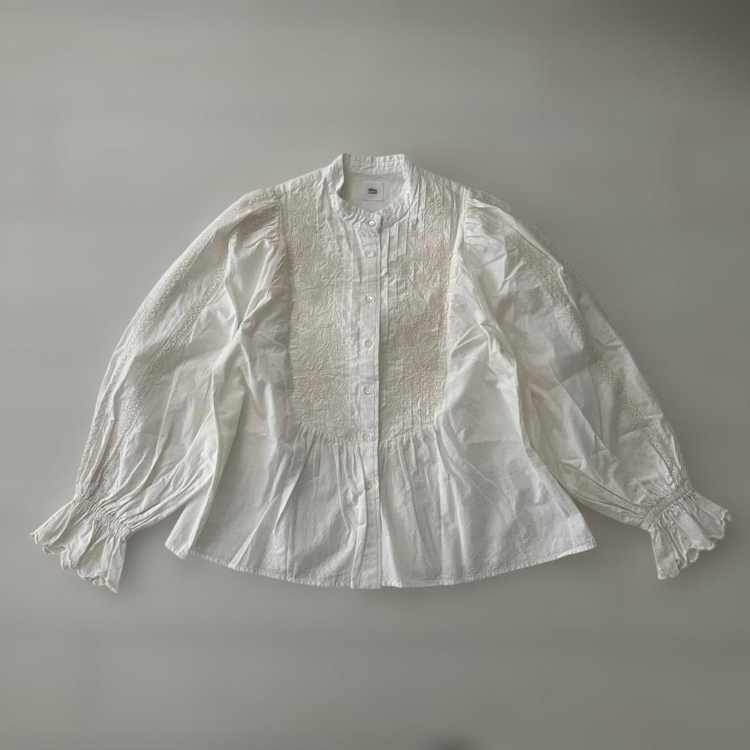 24AW IENA LA BOUCLE ピンタックエンブロイダリーブラウス