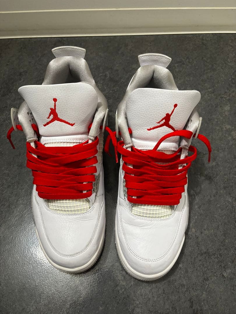 き*り様 エアジョーダン4 テックホワイト