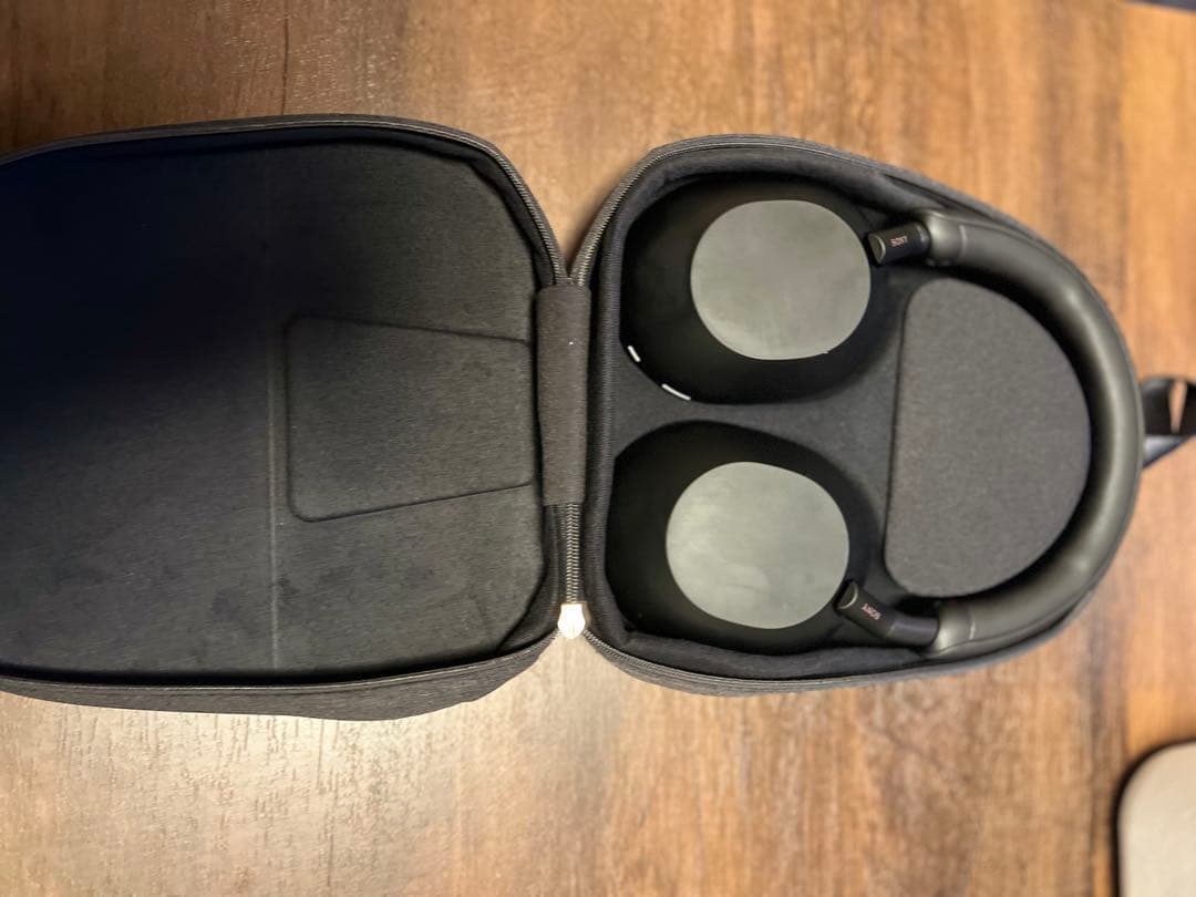 sony WH1000XM5 ヘッドホン　ブラック