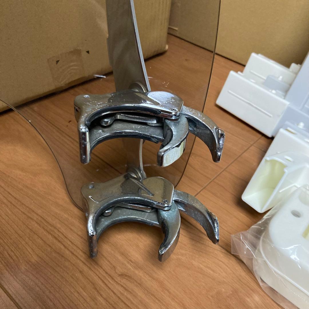 ハーレー純正 デタッチャブルスクリーン クイックリリース ダイナ49mmフォーク