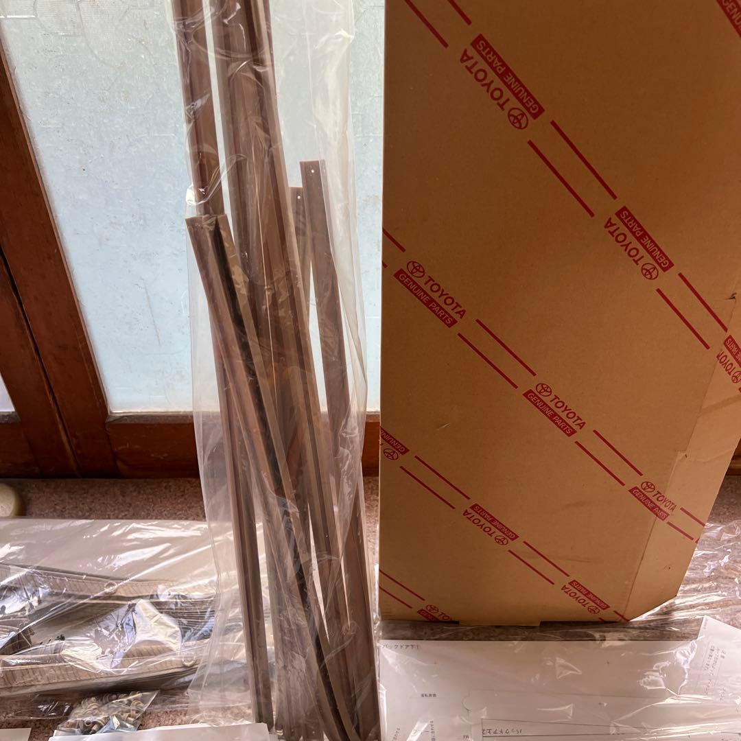 アルファード 20系：純正 室内カーテン