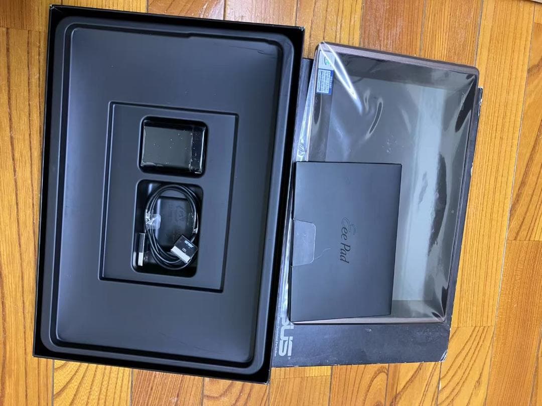 Androidタブレット本体 ASUS Pad Transformer TF101-1B240A