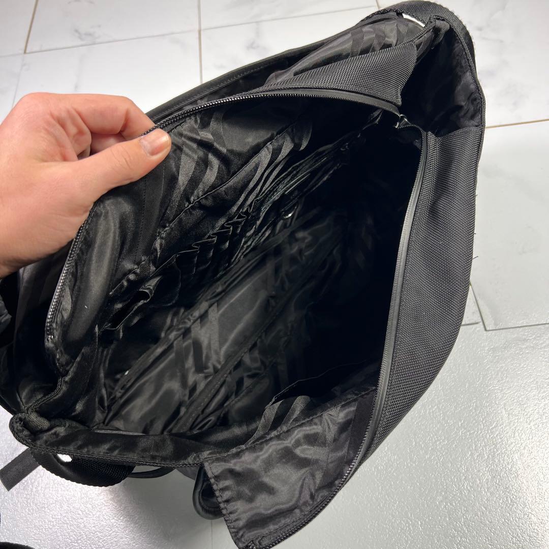 Y-3 ワイスリー メッセンジャーバッグ ナイロン レザー A4収納