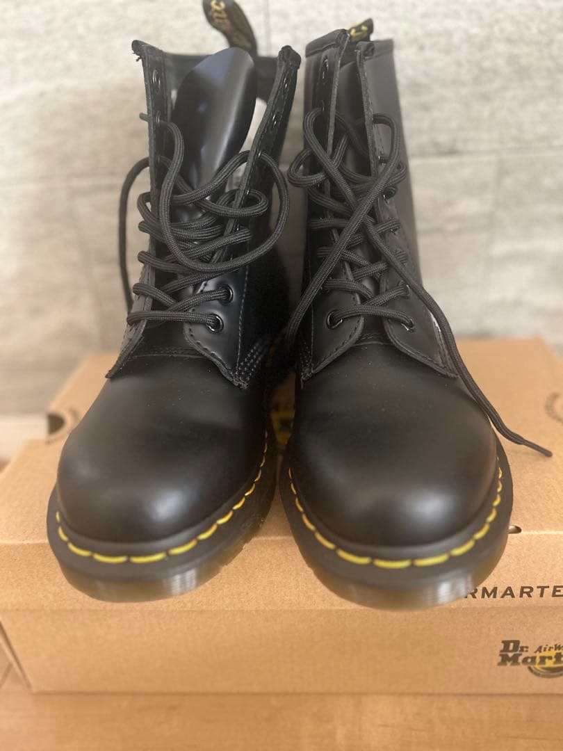 Dr. Martens ブラック レースアップ　ハイカットブーツ