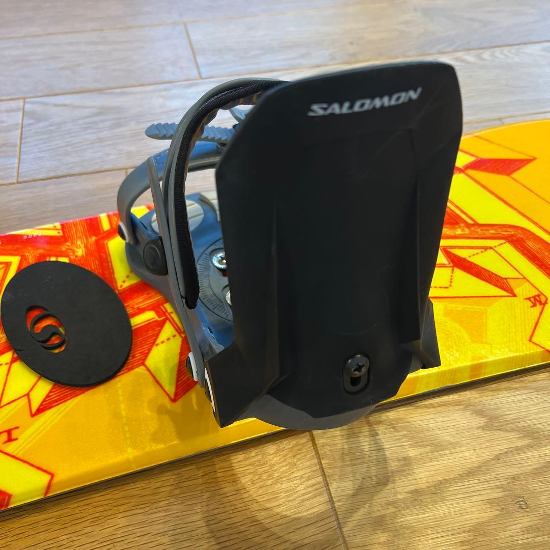 SALOMON スノーボード