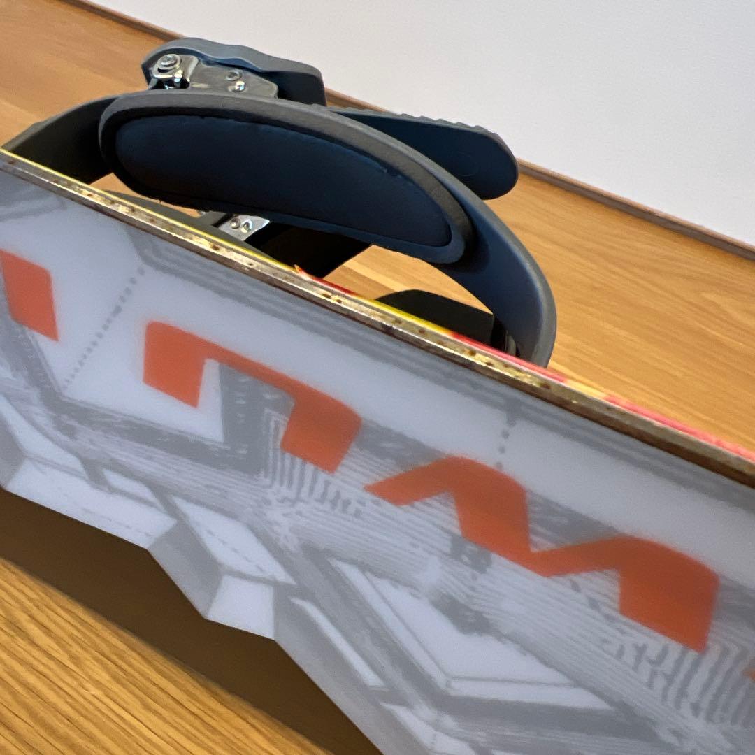 SALOMON スノーボード