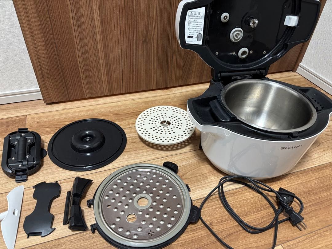 SHARP ヘルシオ　ホットクック　KN-HW16E
