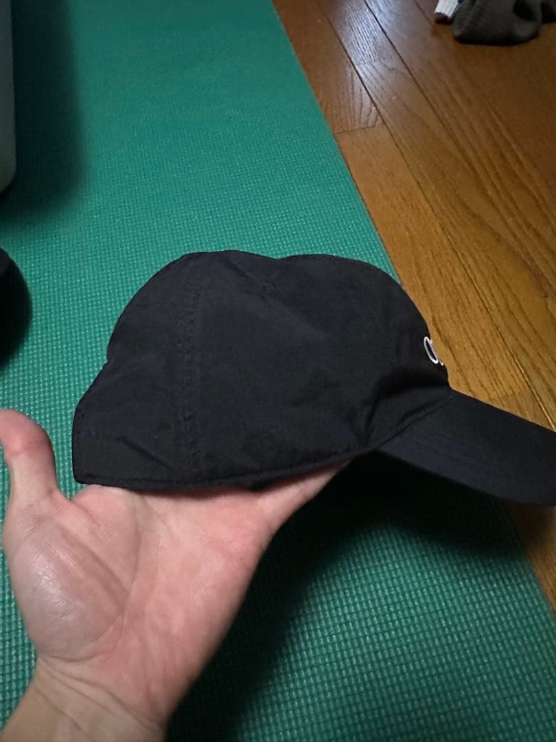 Optstuff 黒キャップ