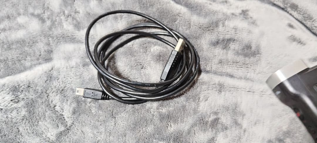 ZOOM Q4n ハンディビデオカメラレコーダー【専用カメラマウント付き】】