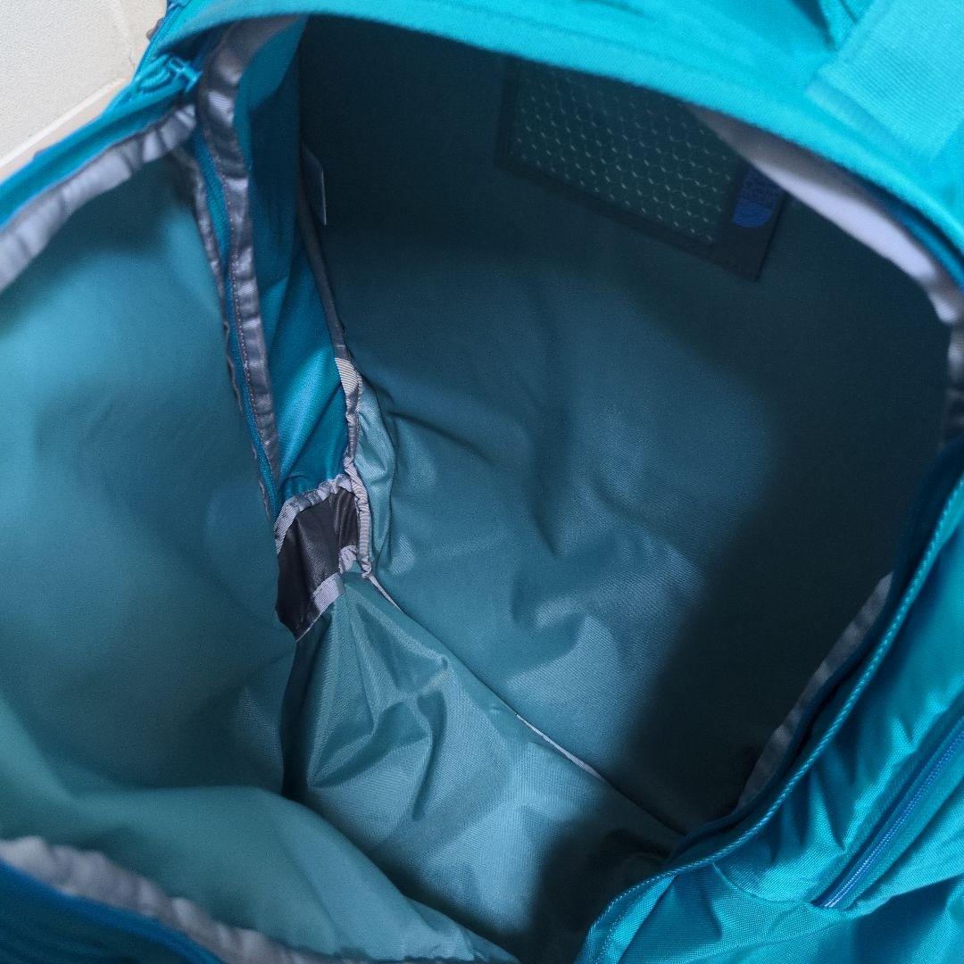 THE NORTH FACE ターコイズ リュック
