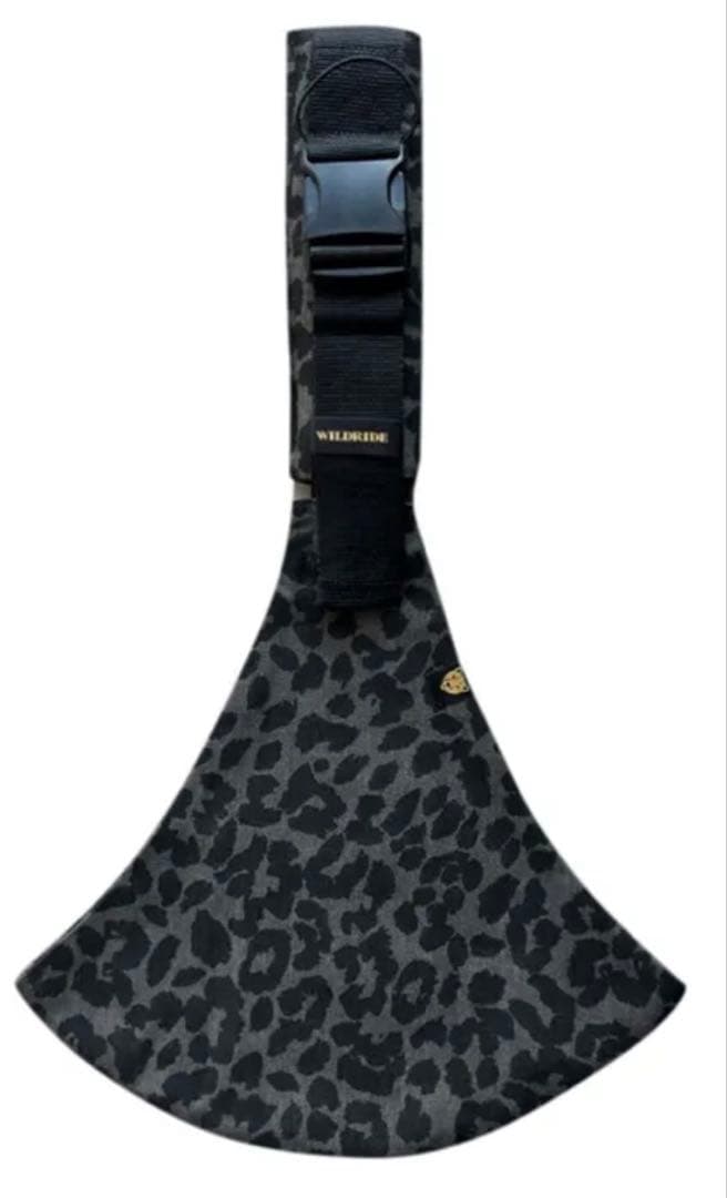 WILDRIDE グレーレオパード柄 ヒップシート