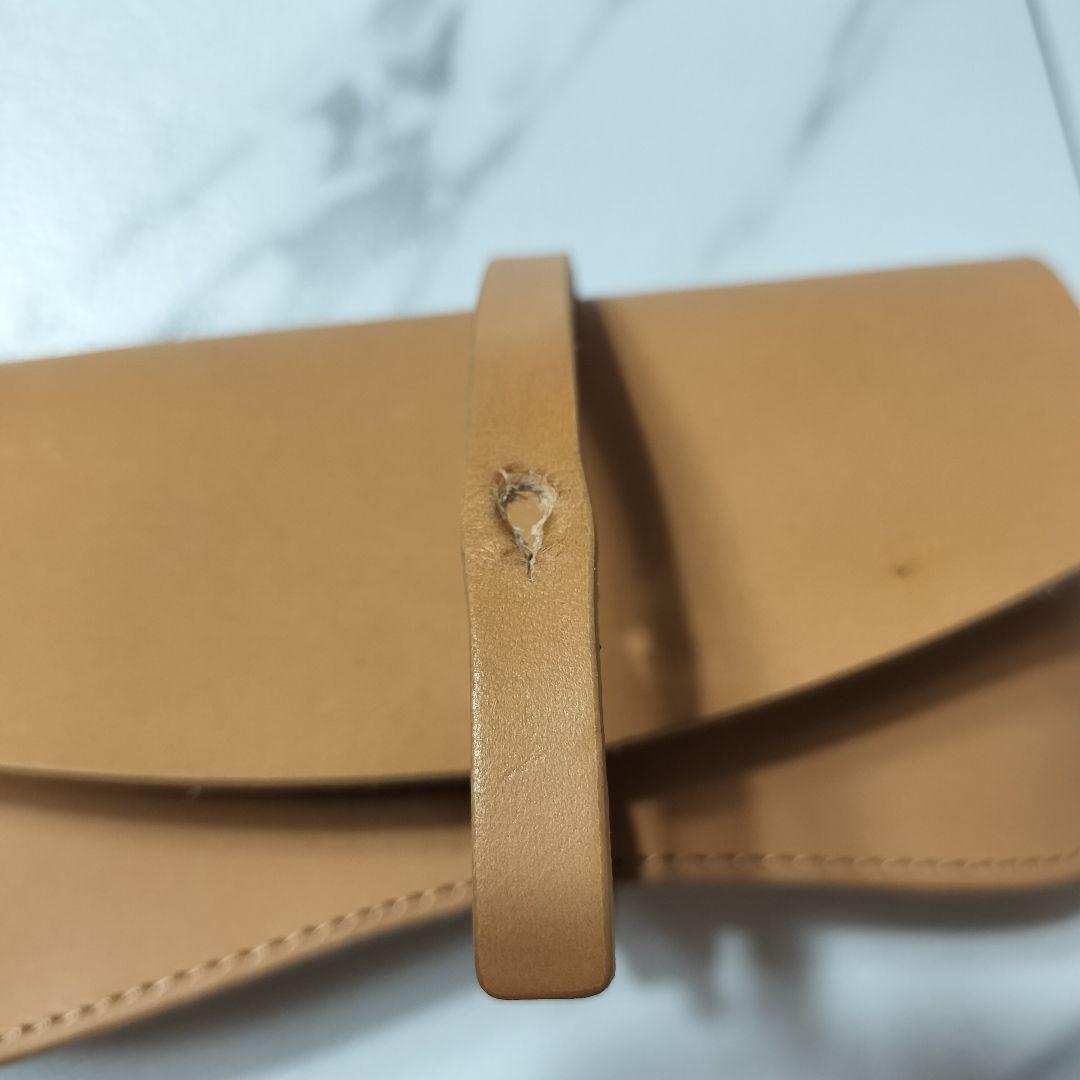 ETRE TOKYO タンドレザーサングラスケース ベージュ