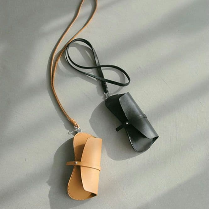 ETRE TOKYO タンドレザーサングラスケース ベージュ